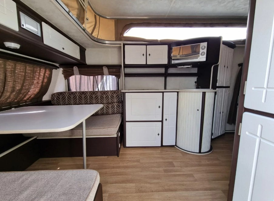 2013 Jurgens Fleetline TDK Caravan (CT 1286)