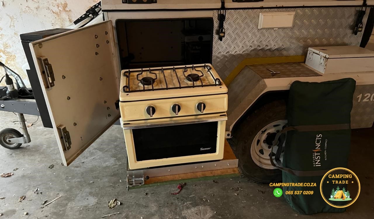 SOLD 2010 Jurgens XT 120 Off-Road Camping Trailer (CT 1264)