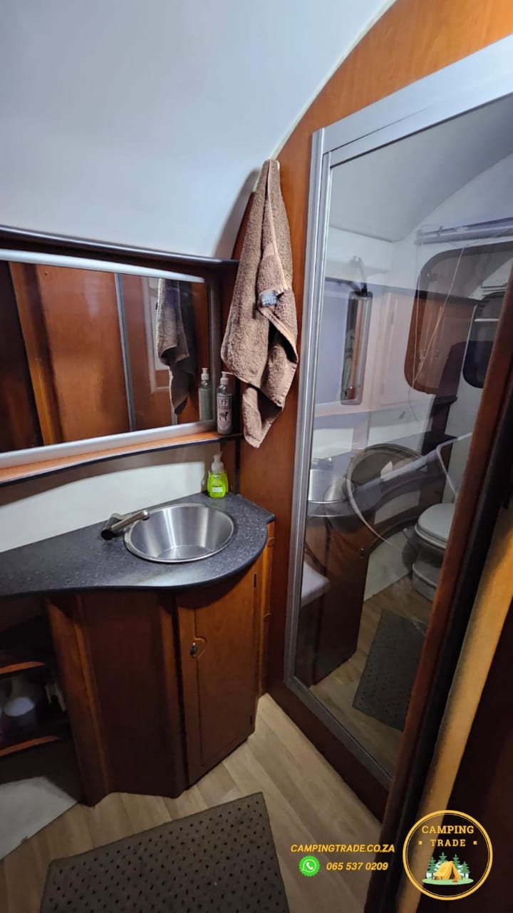 2013 Jurgens Elegance Caravan (CT 1248)