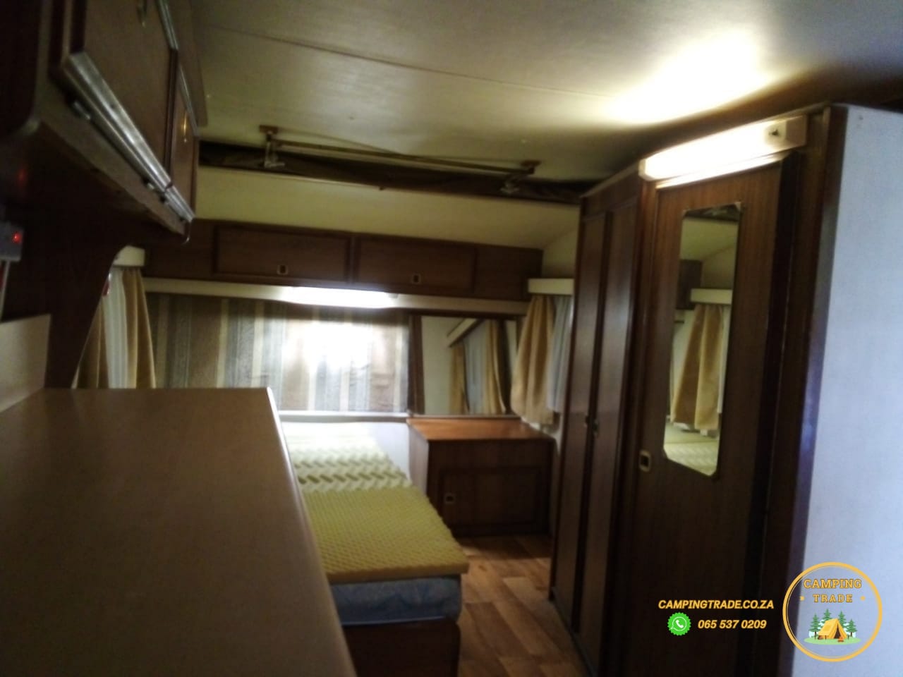 SOLD 1988 Jurgens Fleetline L Caravan (CT 1236)