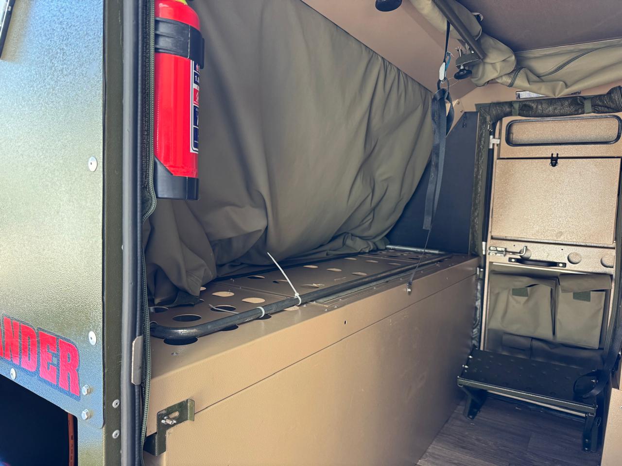 2017 Conqueror Commander Classic Off Road Caravan (CT 1409)