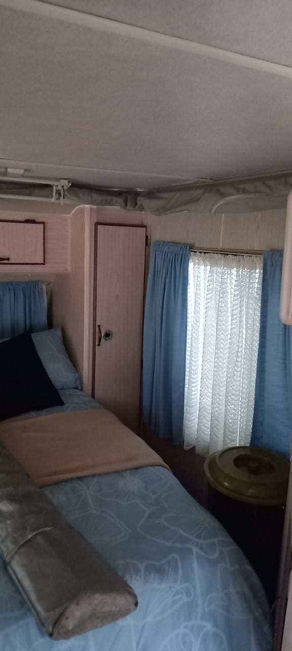 1996 Sprite Solar Caravan (CT 1340)