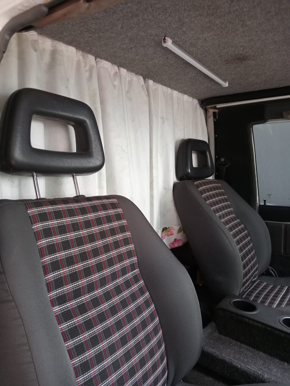 1996 Mitsubishi L300 Motorhome (CT 1419)