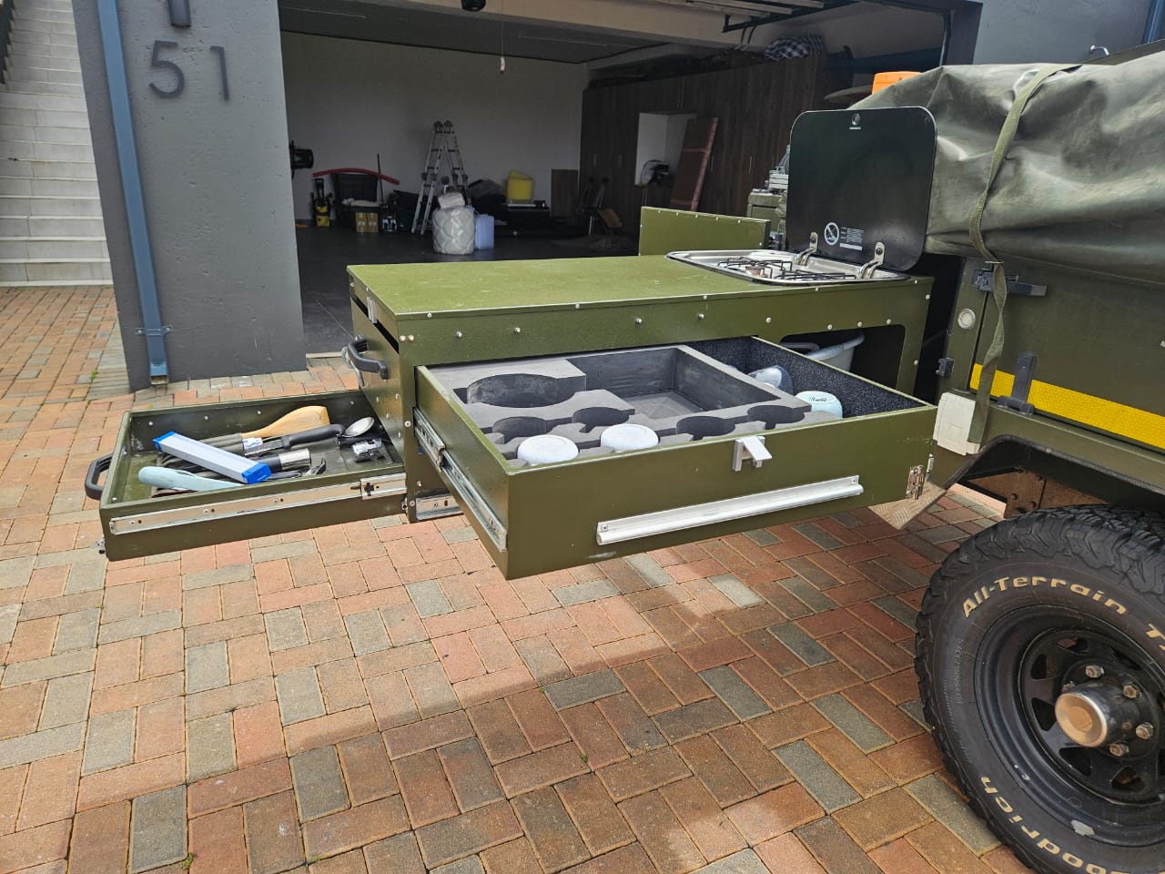 2019 Summit Everest Off Road Camping Trailer (CT 1459)