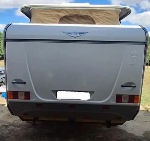 2011 Jurgens Penta Caravan (CT 1348)