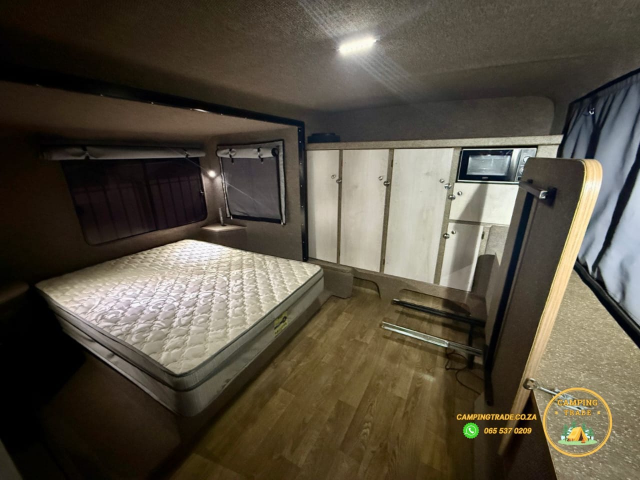 2015 Mobi Lodge Adventure Caravan (CT 1389)