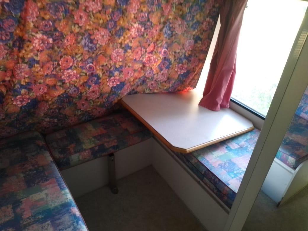 SOLD 1991 Jurgens Classique Caravan (CT 1342)