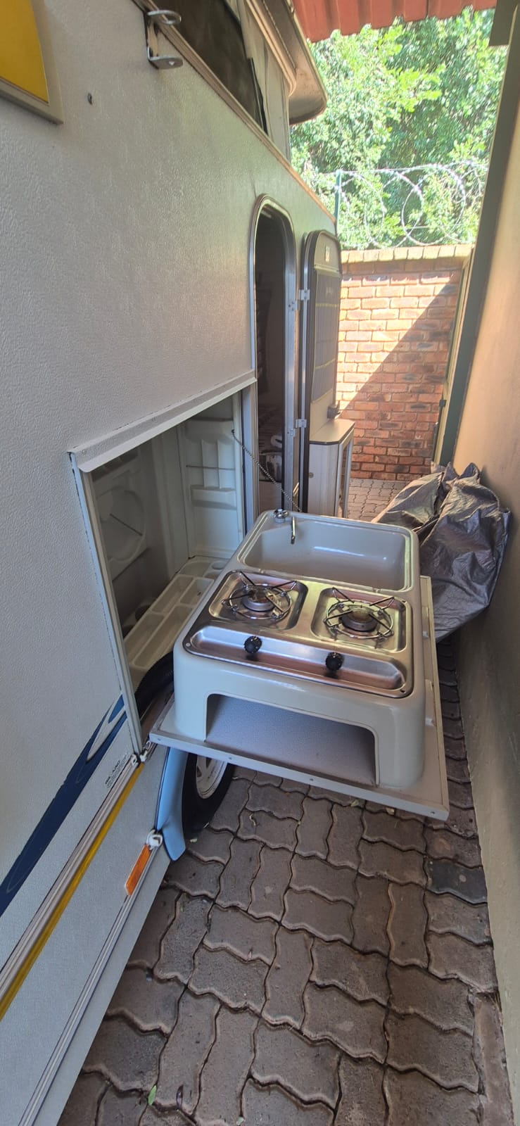 SOLD 2005 Sprite Splash Caravan (CT 1358)