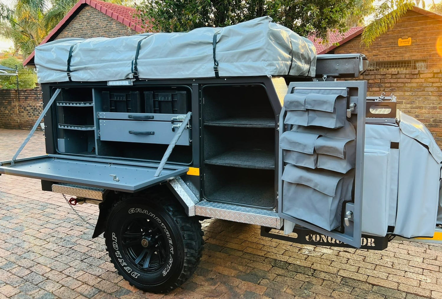 SOLD 2019 Conqueror Comfort Platinum Off Road Camping Trailer (CT 1334)