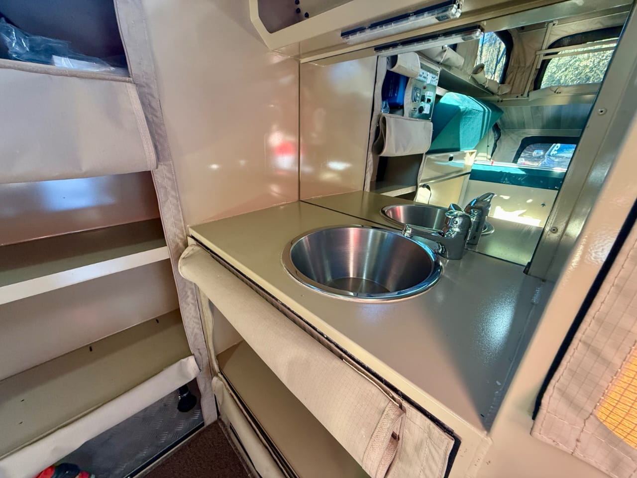 Bush Lapa Baobab 3 Off Road Caravan (CT 1390)