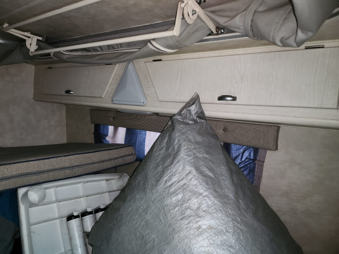 SOLD 2008 Sprite Swing Caravan (CT 1371)