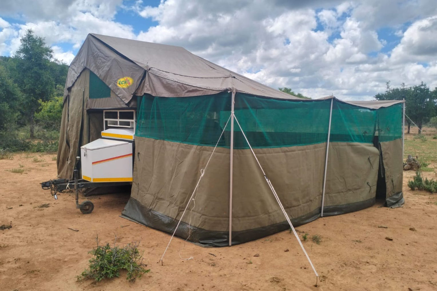 2004 Venter Bushbaby Camping Trailer (CT 1320)
