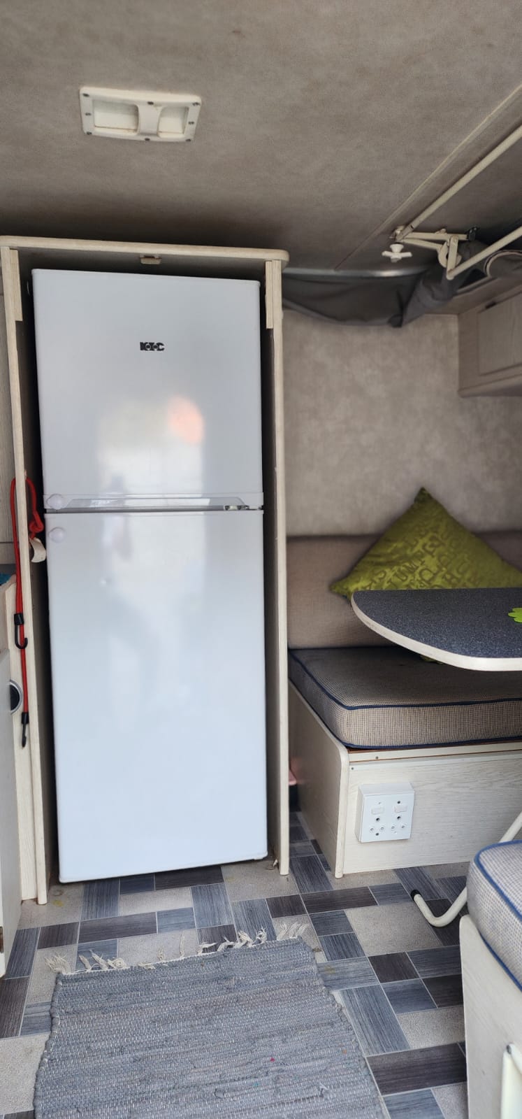 2006 Sprite Swing Caravan (CT 1454)
