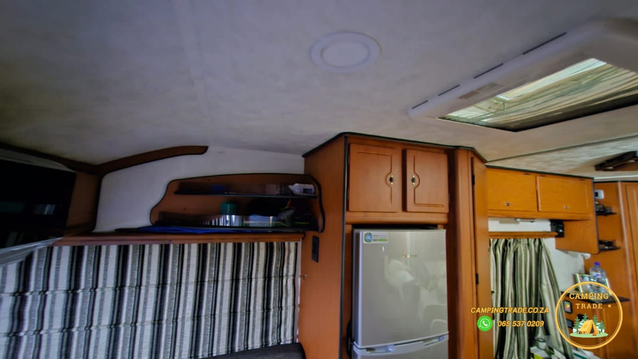 2013 Jurgens Elegance Caravan (CT 1248)