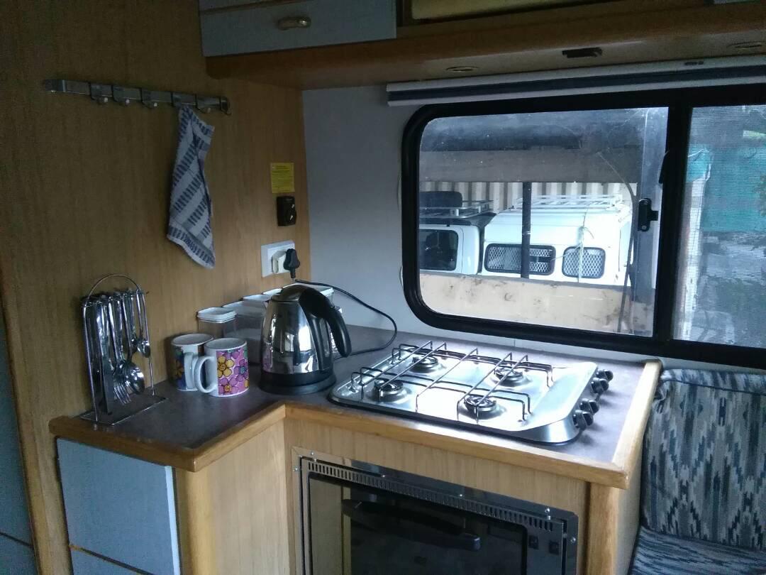 SOLD 1999 Mitsubishi Dune 4x4 Motorhome (CT 1283)