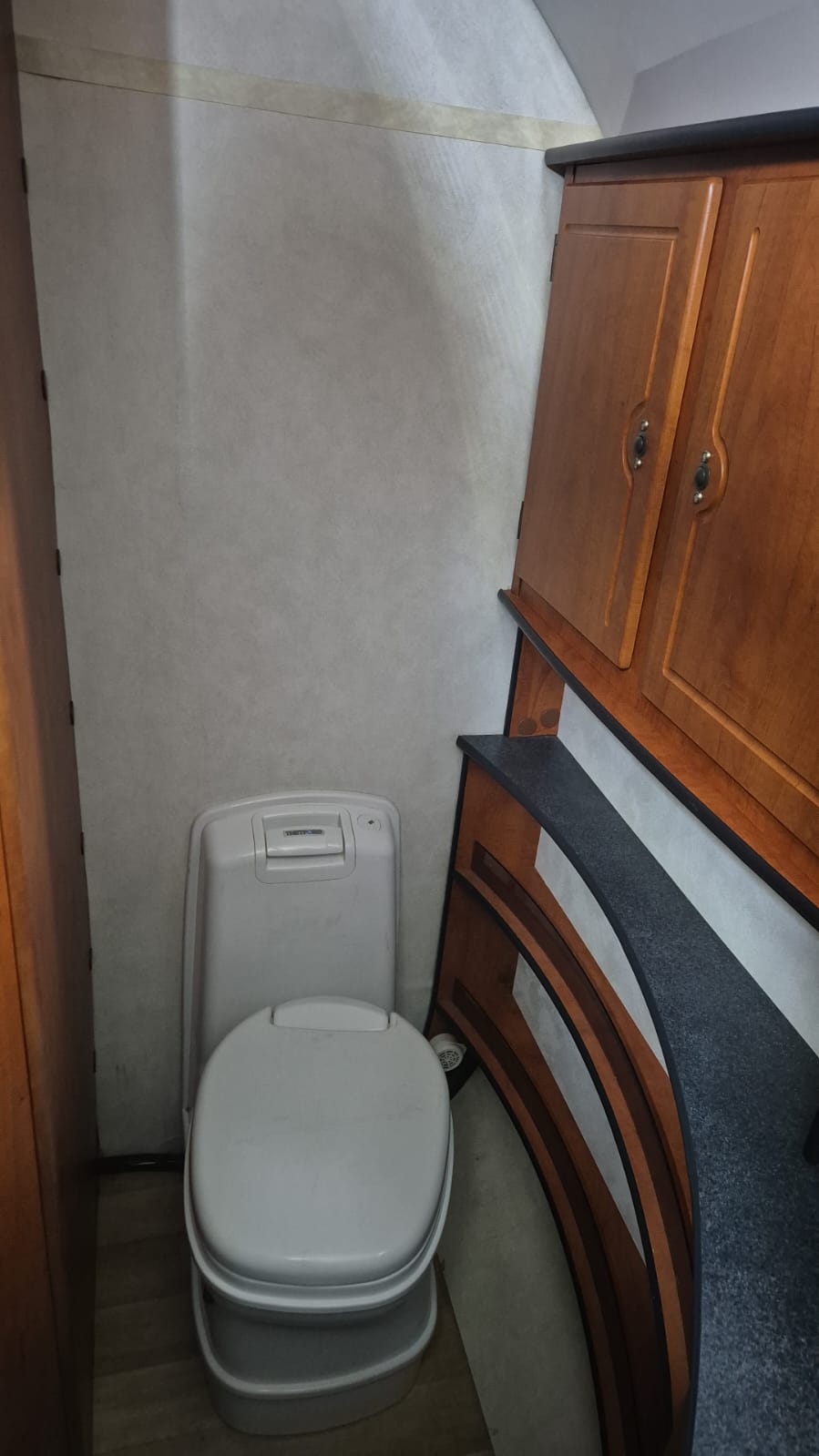 SOLD 2012 Jurgens Elegance (Wegsleep Limited Edidtion) Caravan (CT 1189)