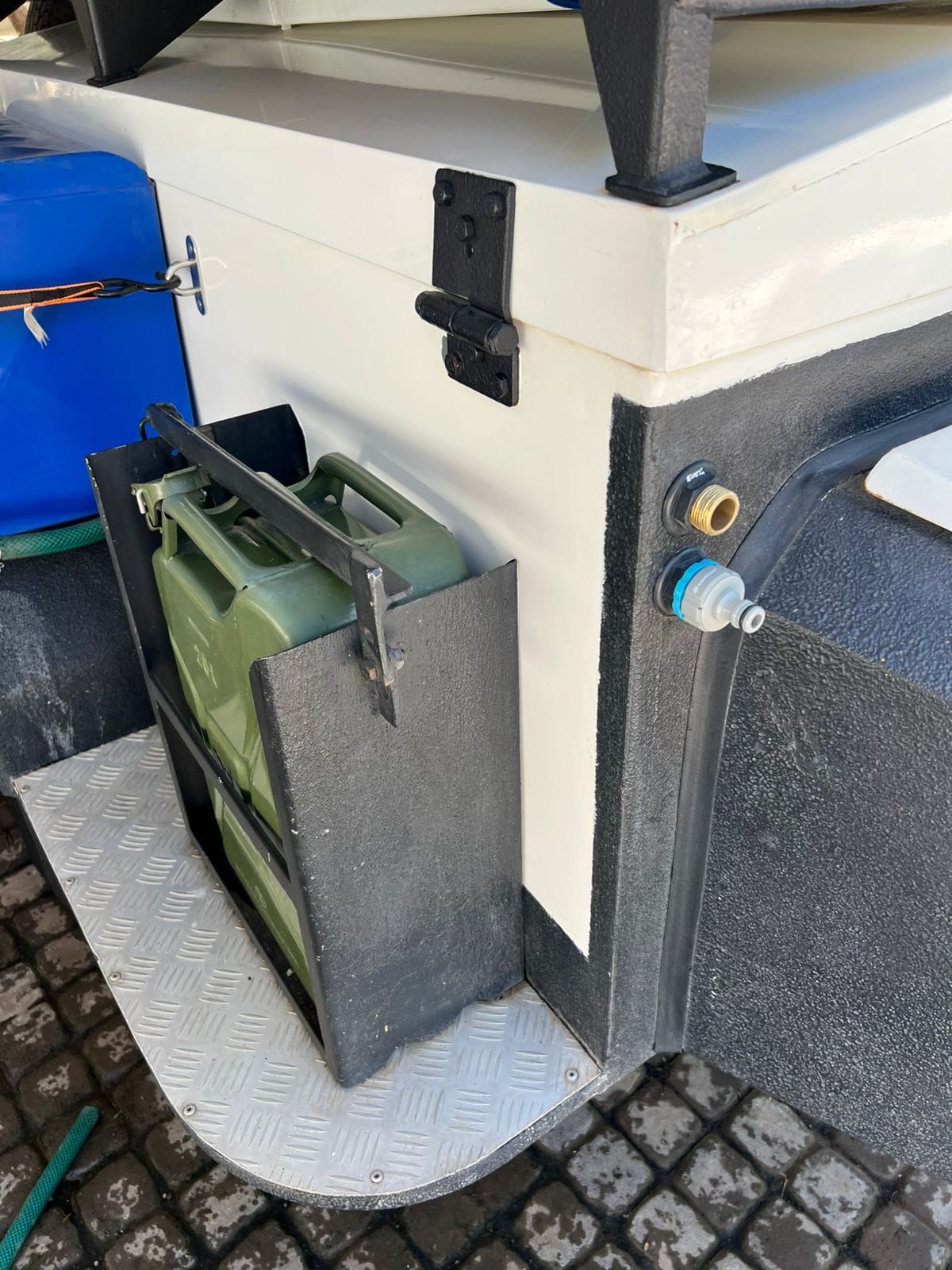 SOLD 2008 Challenger Bundu Basher Camping Trailer (CT 1302)