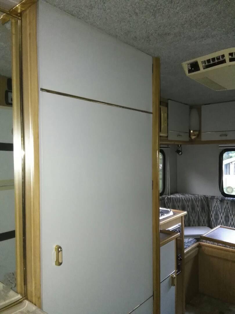 SOLD 1999 Mitsubishi Dune 4x4 Motorhome (CT 1283)
