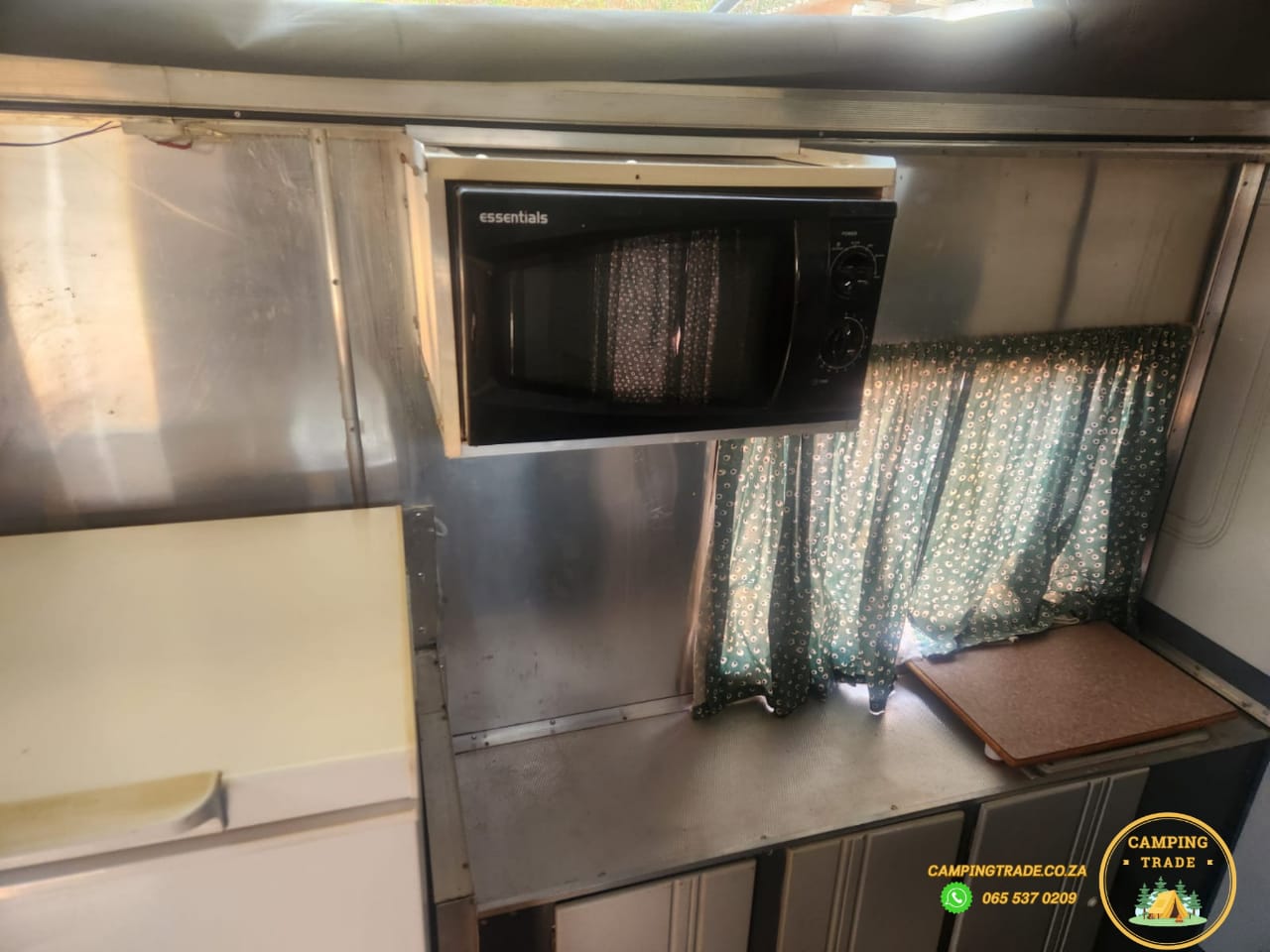 2000 Jurgens Fleetline Caravan (CT 1213)
