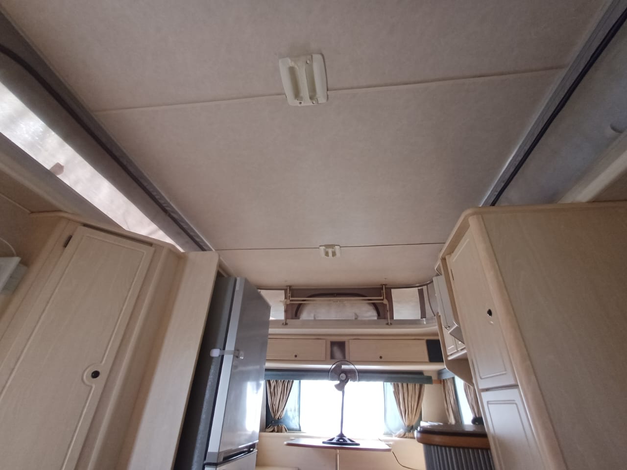 2006 Jurgens Fleetline Caravan (CT 1448)
