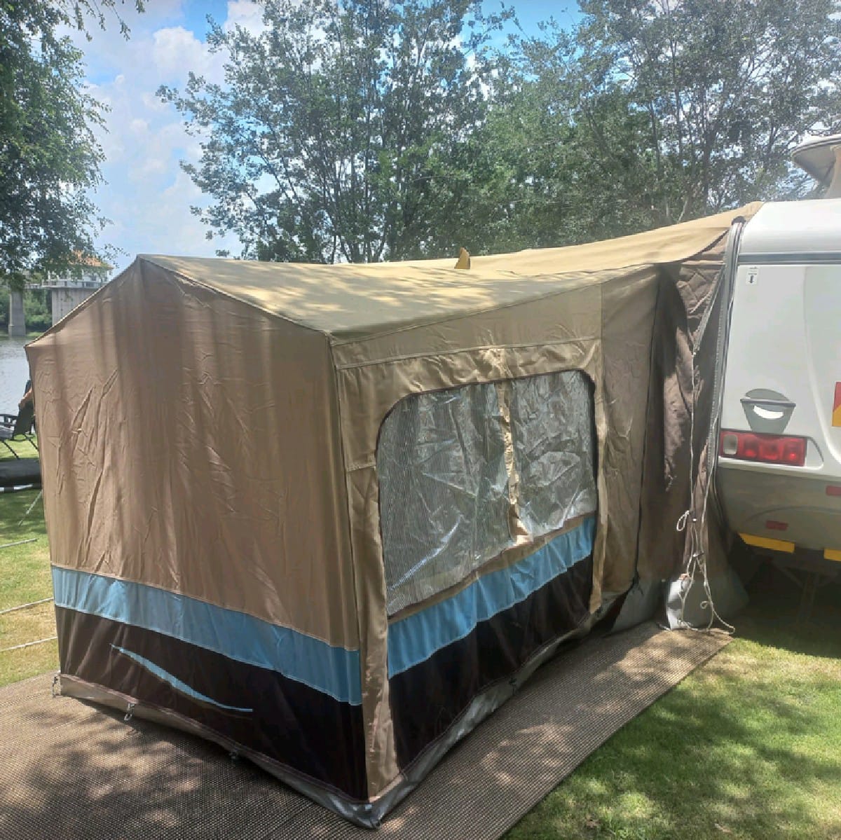 2009 Jurgens Palma Caravan (CT 1323)