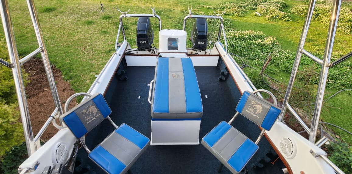 SOLD Invader Cat Z Craft 16 Ft Boat (CR 1031)
