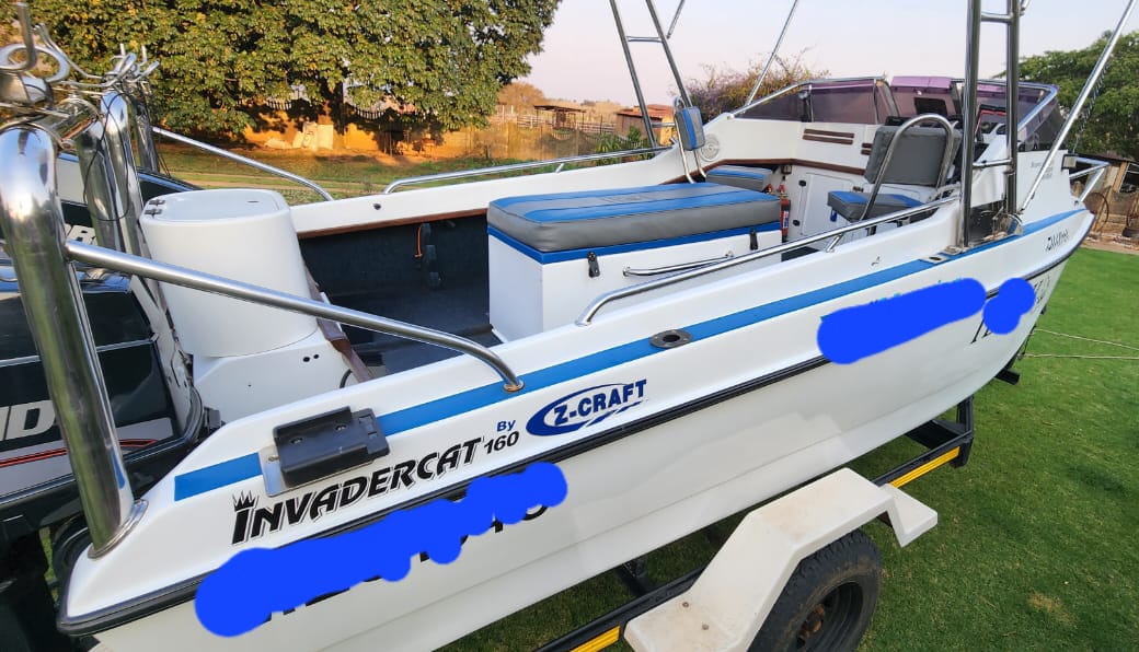 SOLD Invader Cat Z Craft 16 Ft Boat (CR 1031)