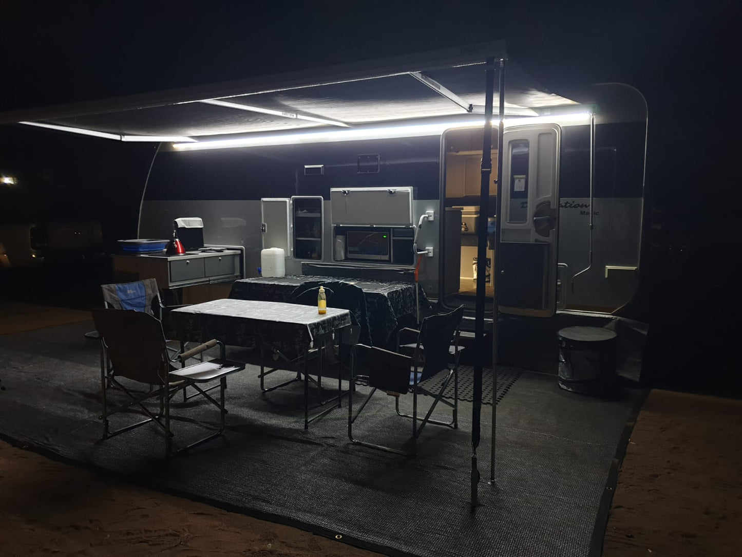 SOLD 2021 Destination Magic Caravan (CT 1018)