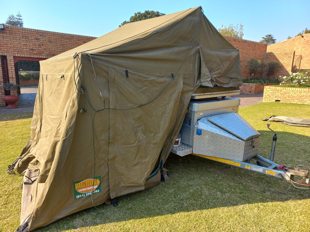 SOLD 2004 Multi Trailer Off-Road Camping Trailer (CT 1042)