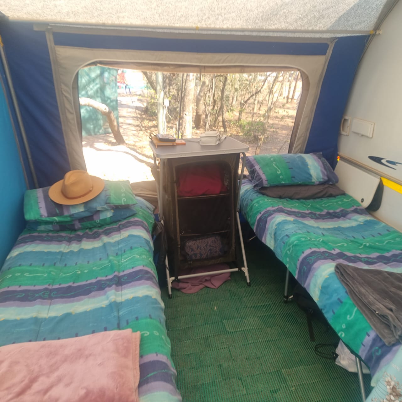 SOLD 2005 Sprite Splash Caravan (CT 1055)