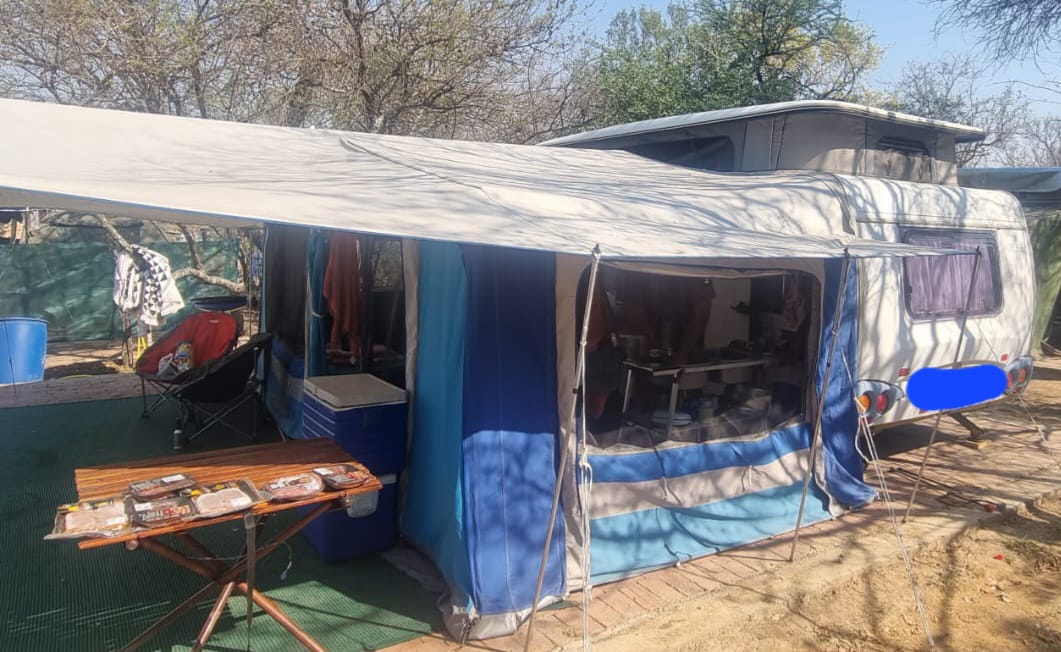 SOLD 2005 Sprite Splash Caravan (CT 1055)