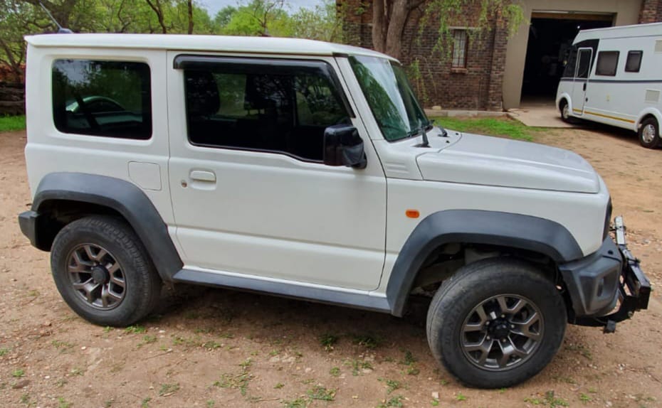 SOLD 2012 Dethleffs Esprit Luxury Motorhome and 2021 Suzuki Jimny Car (CT 1060)