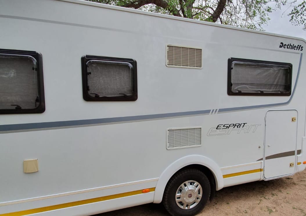 SOLD 2012 Dethleffs Esprit Luxury Motorhome and 2021 Suzuki Jimny Car (CT 1060)