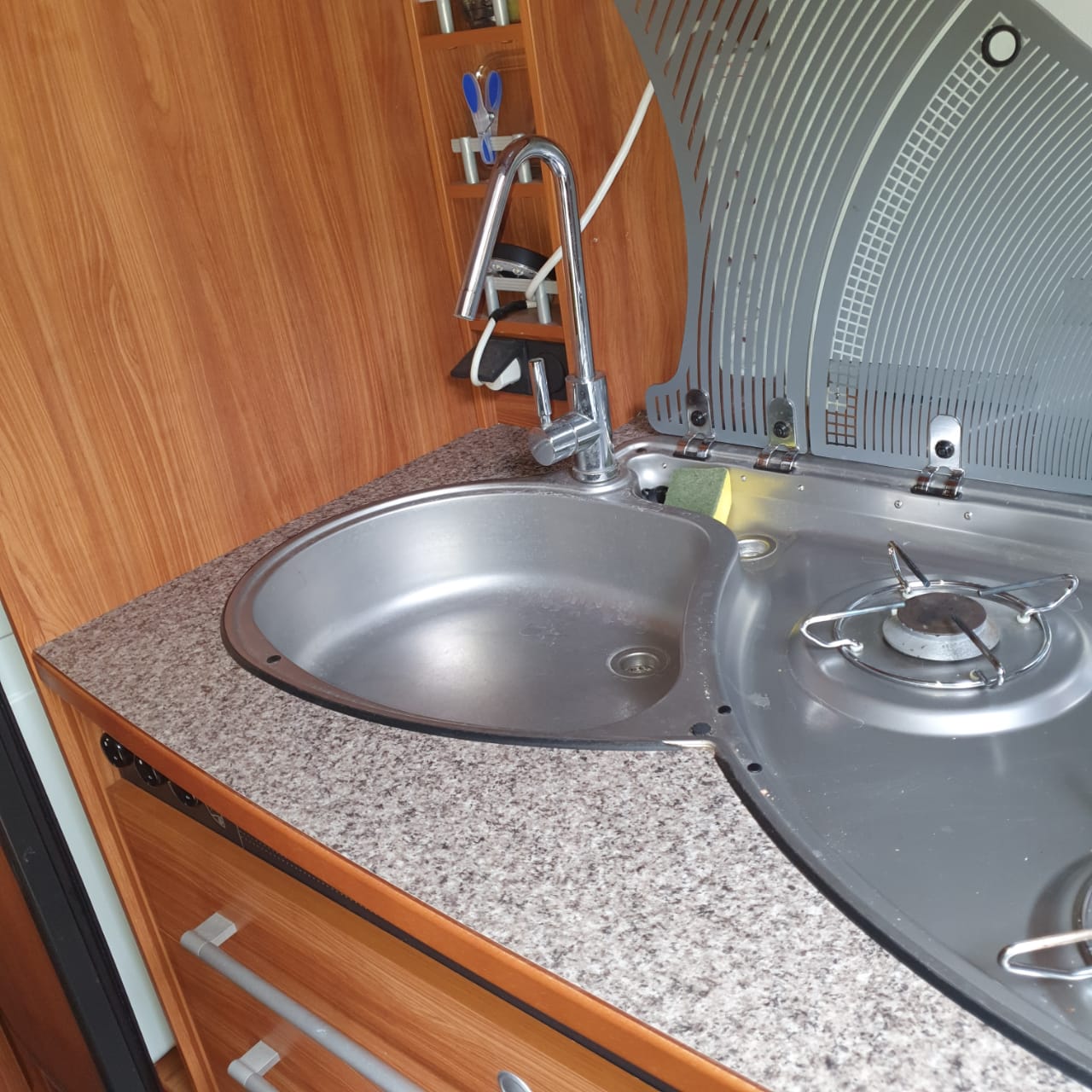 SOLD 2012 Dethleffs Esprit Luxury Motorhome and 2021 Suzuki Jimny Car (CT 1060)