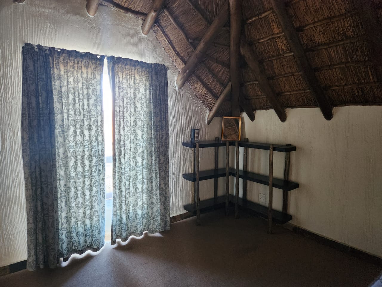 Bushveld Holiday Home (CT 1084)