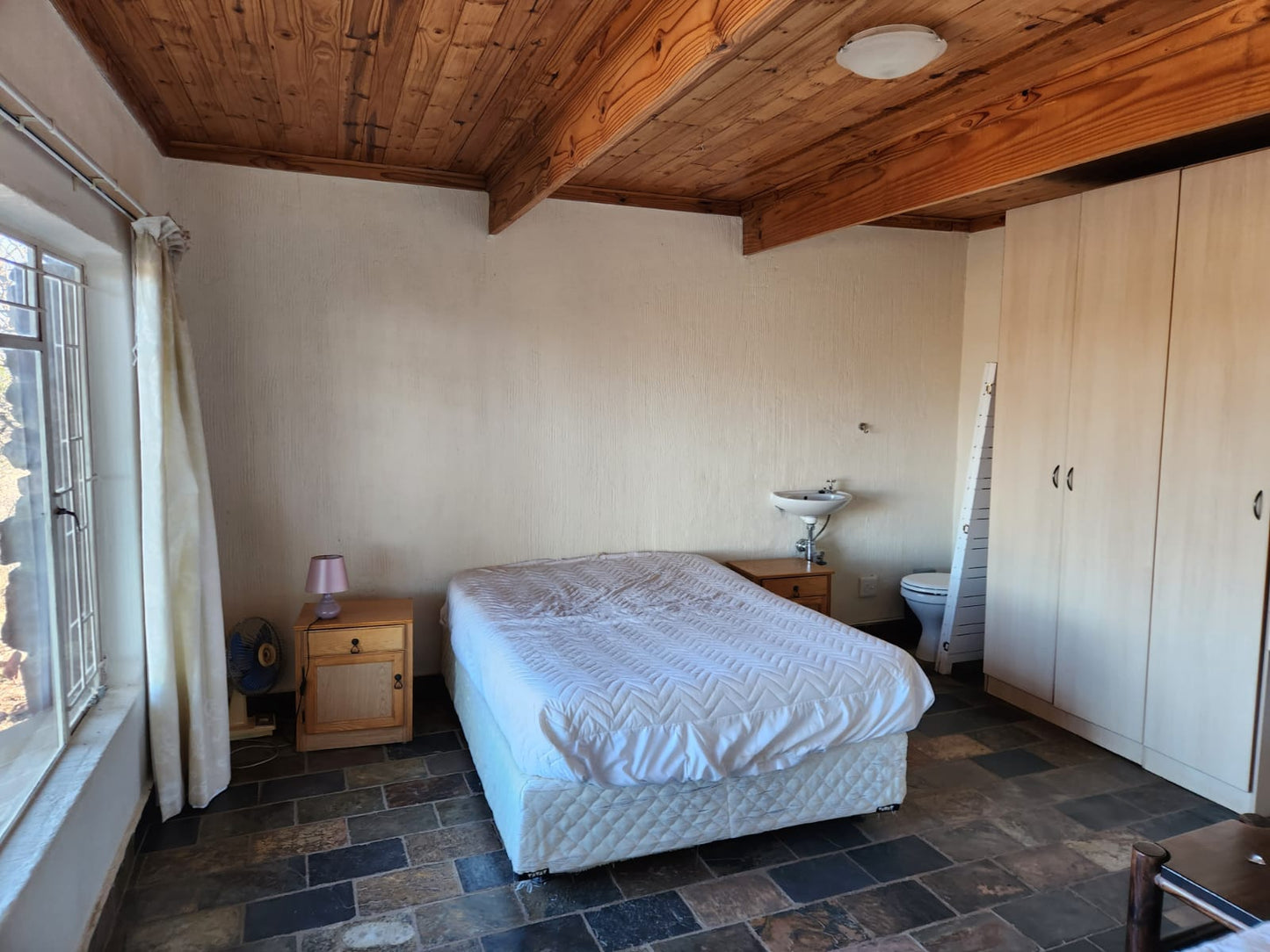 Bushveld Holiday Home (CT 1084)