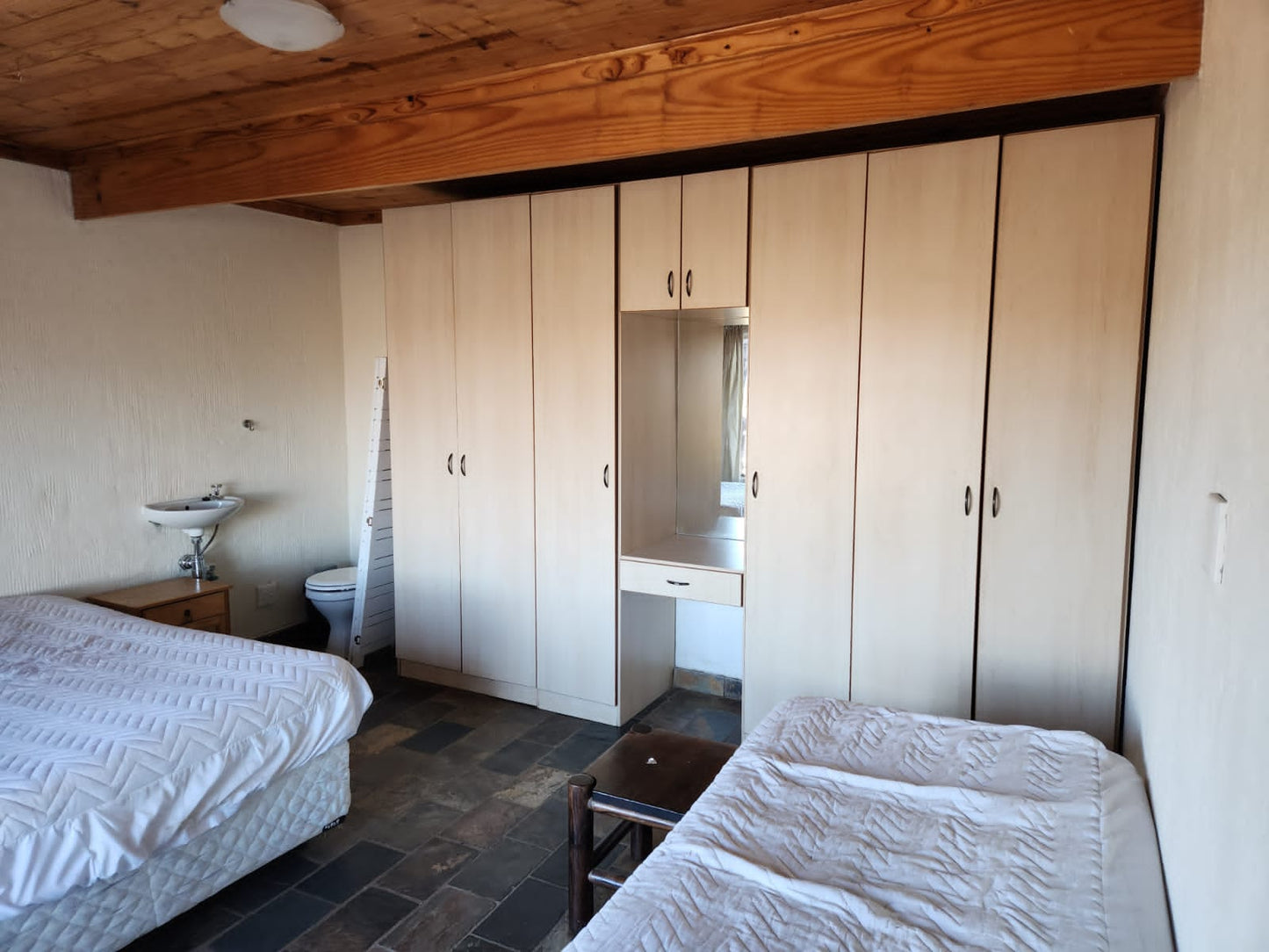 Bushveld Holiday Home (CT 1084)