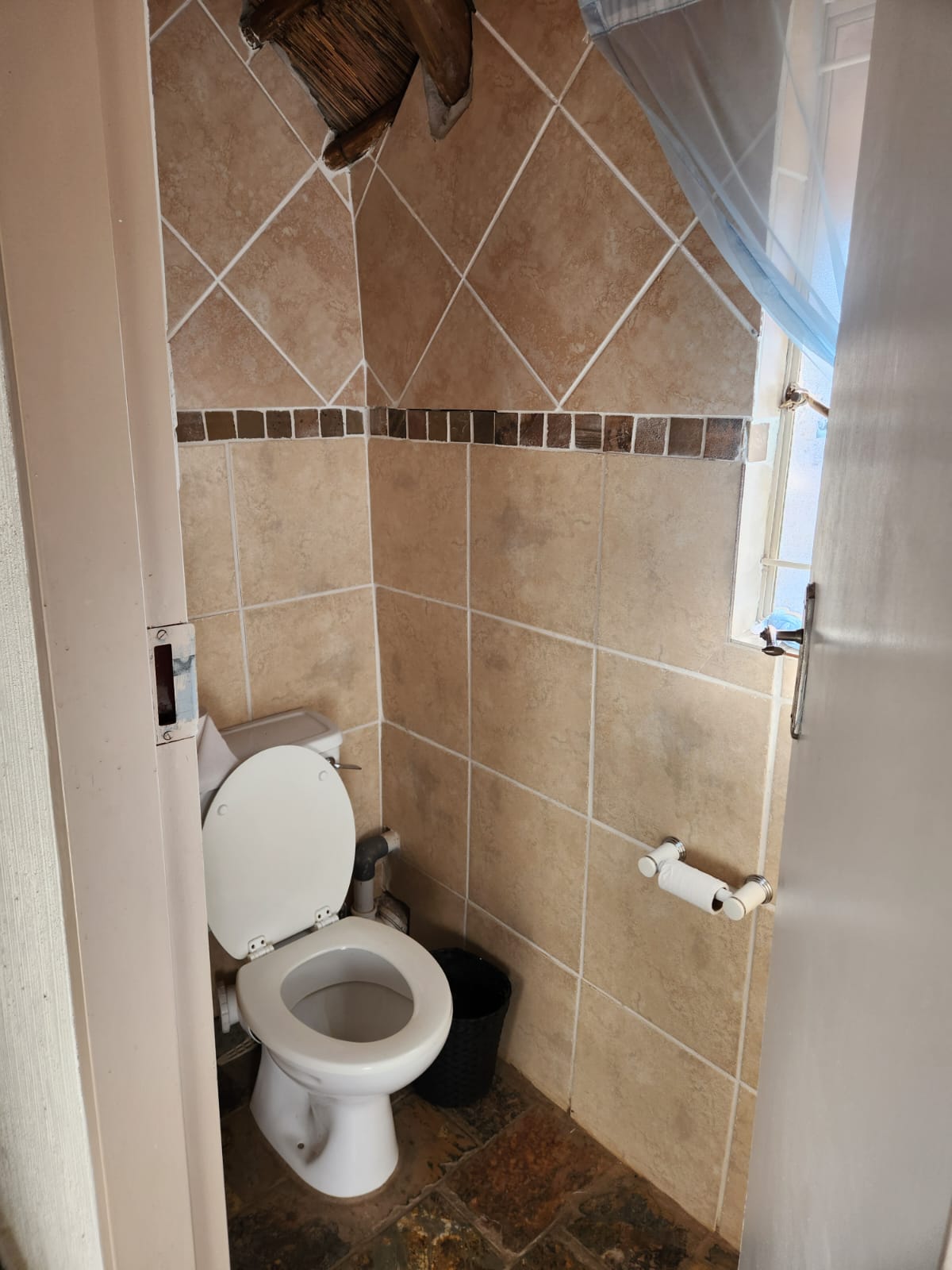 Bushveld Holiday Home (CT 1084)