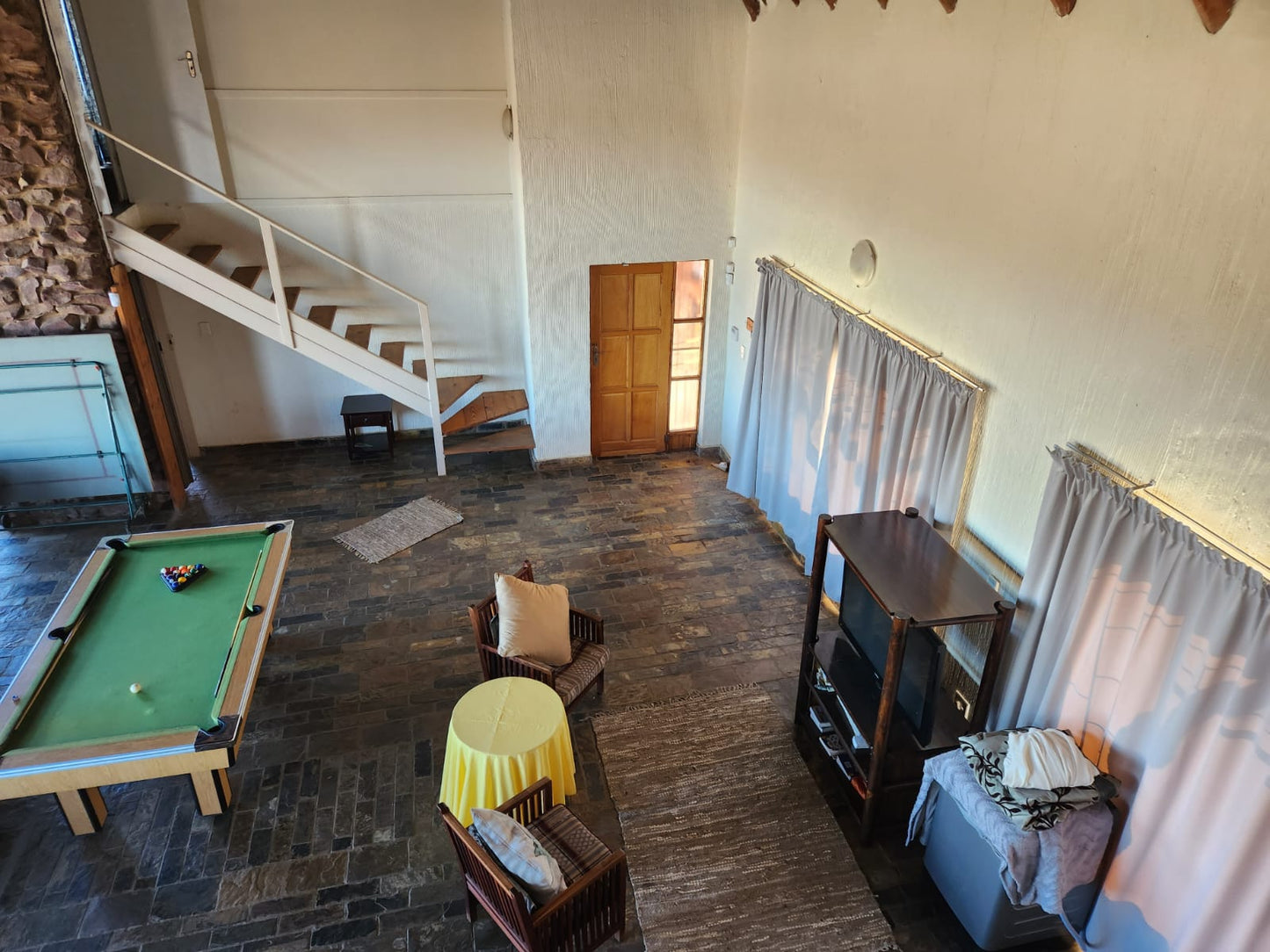 Bushveld Holiday Home (CT 1084)
