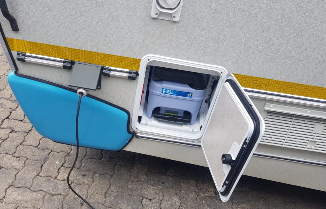 SOLD 2013 Sprite Swing en suite Caravan (CT 1085)