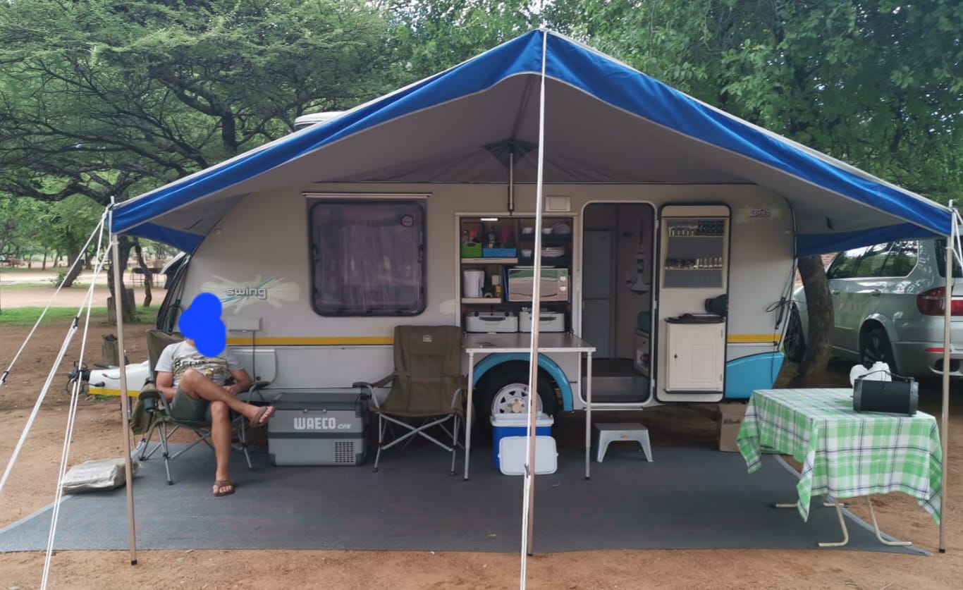 SOLD 2013 Sprite Swing en suite Caravan (CT 1085)