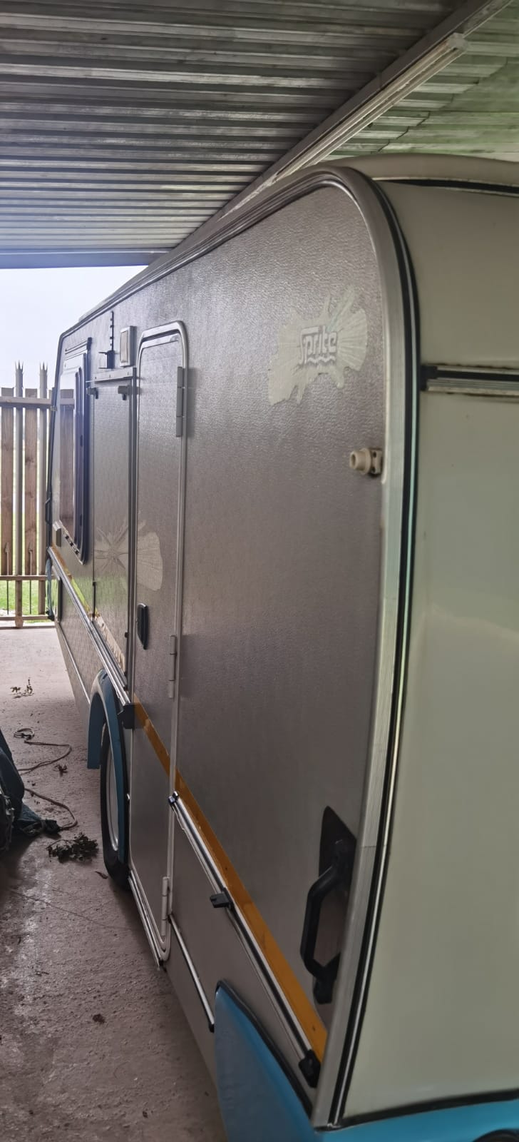 SOLD 2013 Sprite Swing en suite Caravan (CT 1085)
