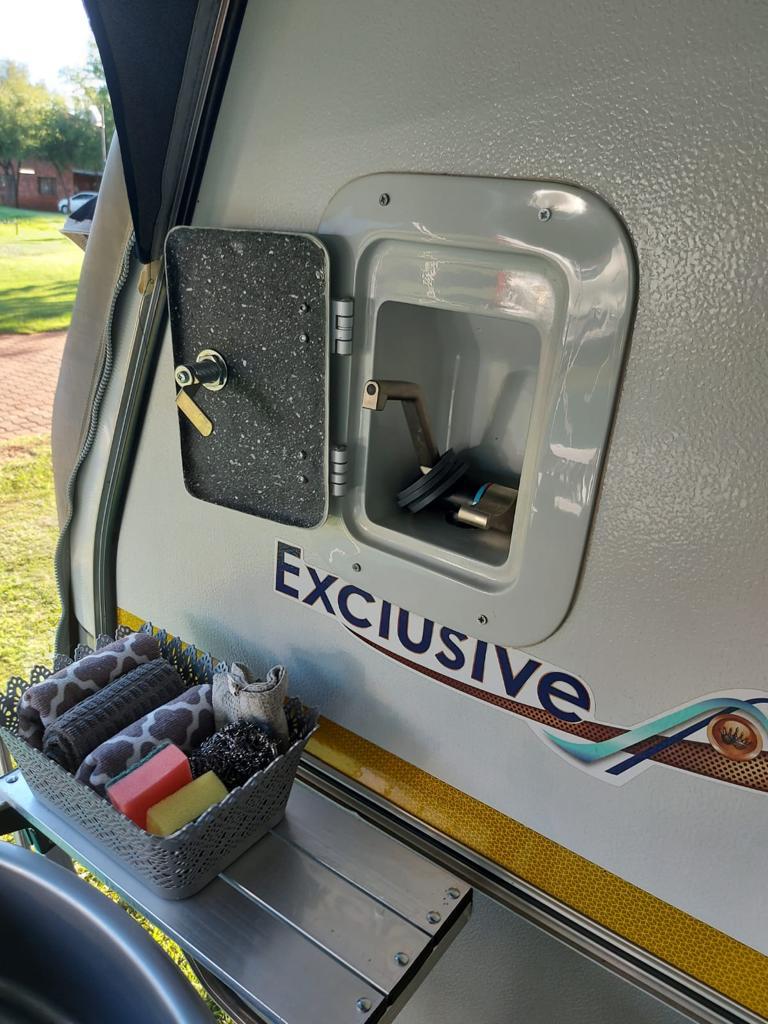 2019 Jurgens Exclusive Caravan (CT 1092)