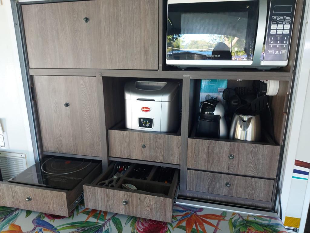 2019 Jurgens Exclusive Caravan (CT 1092)