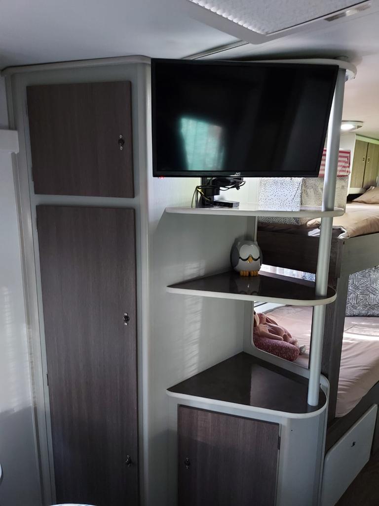2019 Jurgens Exclusive Caravan (CT 1092)