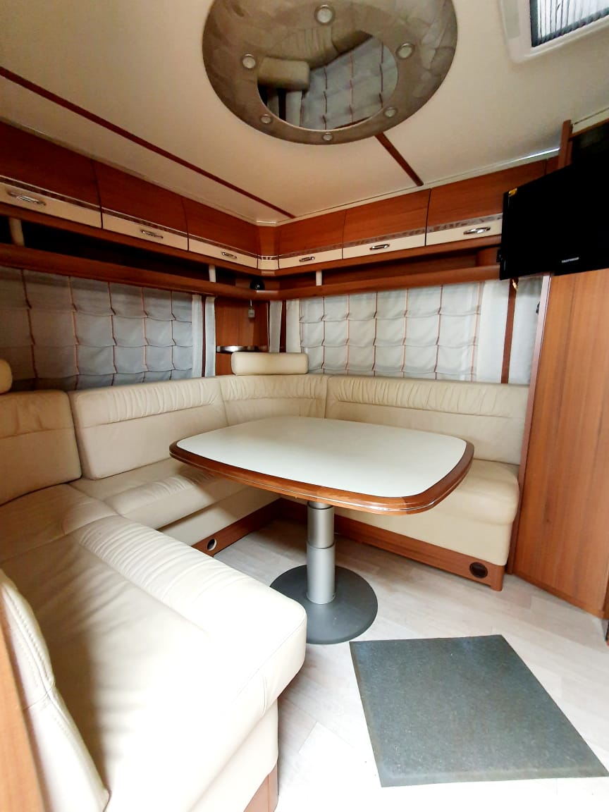 SOLD 2011 Fendt Brilliant Caravan (CT 1097)