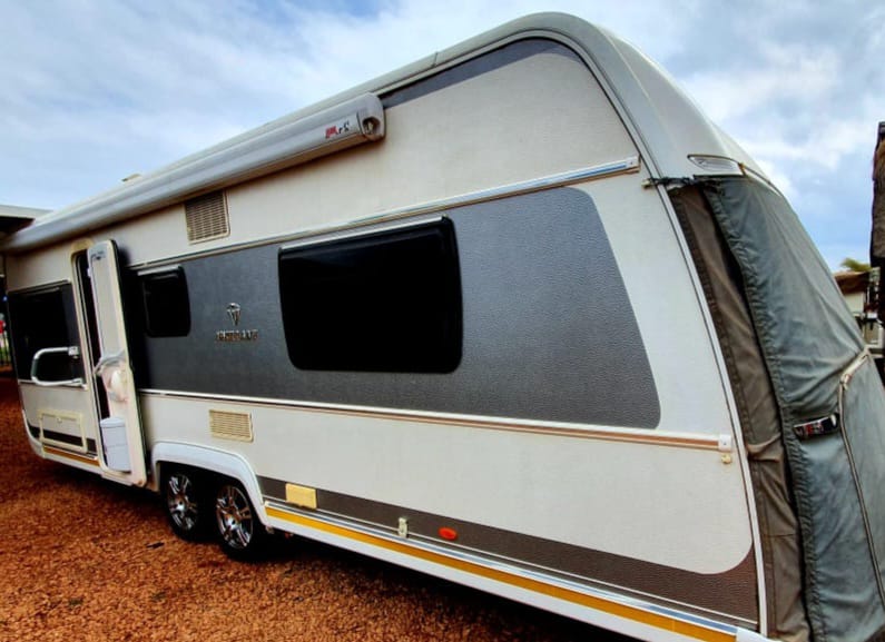 SOLD 2011 Fendt Brilliant Caravan (CT 1097)