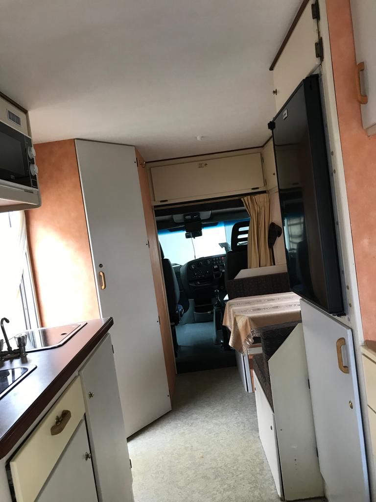 SOLD 2004 Iveco 35 S13 2.8T Daily Discoverer Motorhome (CT 1098)