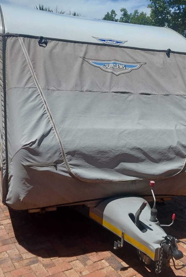 SOLD 2014 Jurgens Classique Caravan (CT 1103)