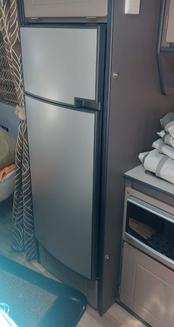 SOLD 2014 Jurgens Classique Caravan (CT 1103)